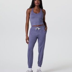 Vuori Performance Jogger Women’s Medium Regular Cosmic Heather Purple NWOT
